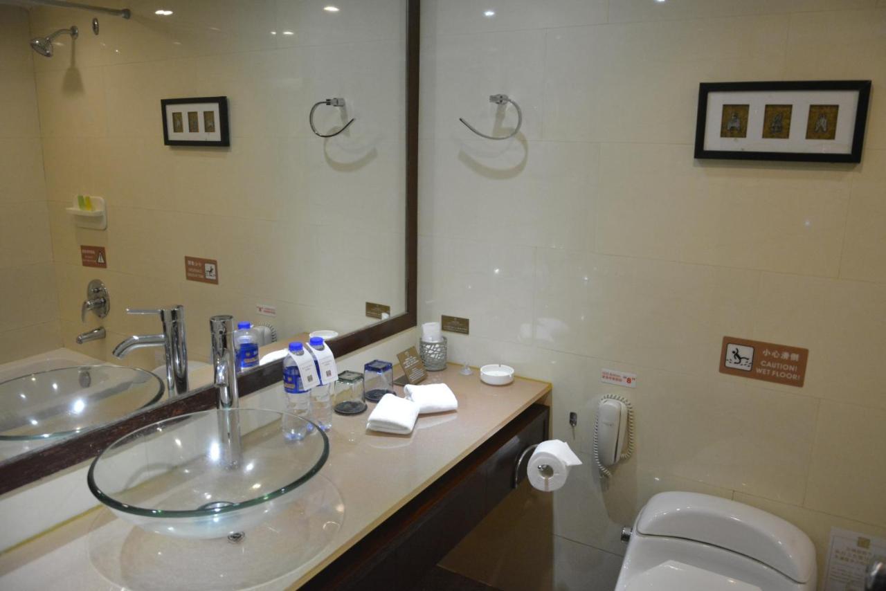 Rosedale Hotel & Suites Guangzhou - Free Shuttle Bus To Canton Fair Exterior foto